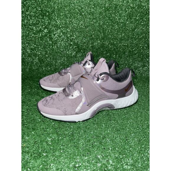 Nike Womens Renew In Season TR 12 Size 10 Purple Running Shoes Athletic Sneakers - Picture 3 of 10